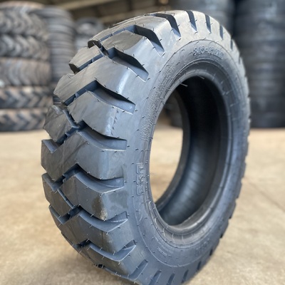 PNEU IMP BKT 815-15 14PR PL801 TT